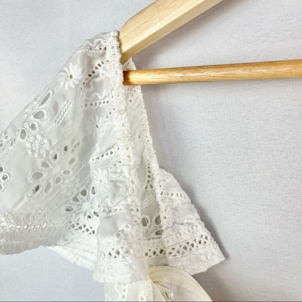 Lovers + Friends White Eyelet Lace Off Shoulder Blouse S - Picture 4 of 5